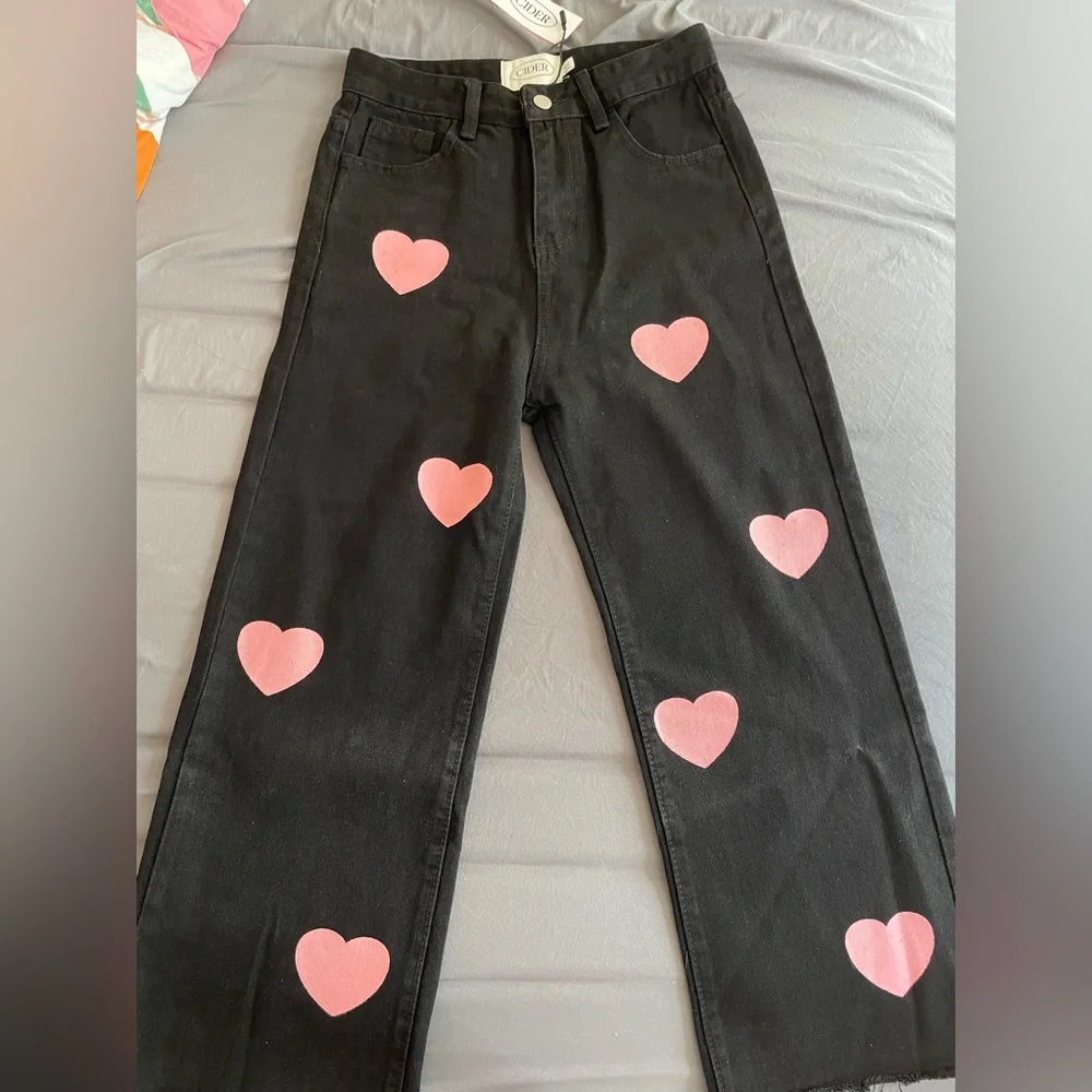 Cider Pink Heart Black Cropped Jeans - Picture 2 of 2